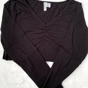 black ruched front top
